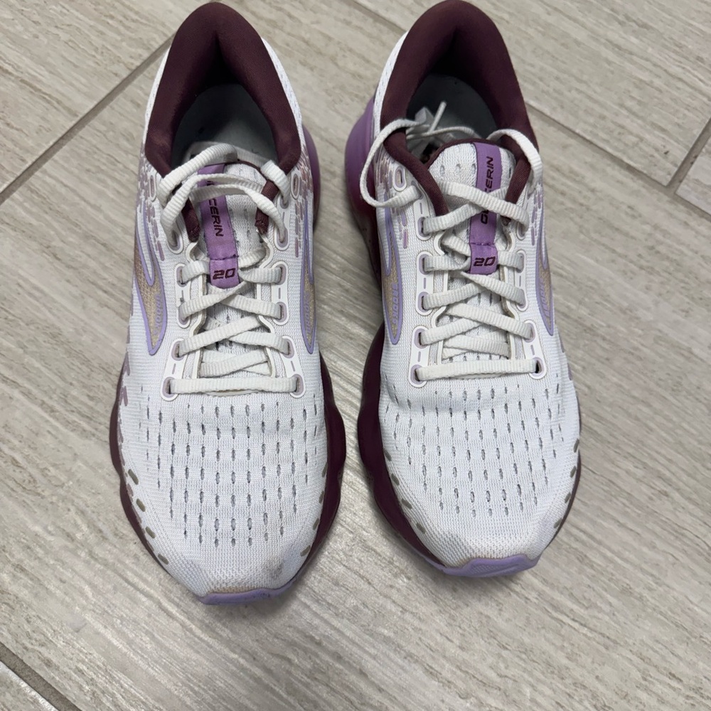 Brooks glycerin 20 Women's White and Purple Athletic Shoes